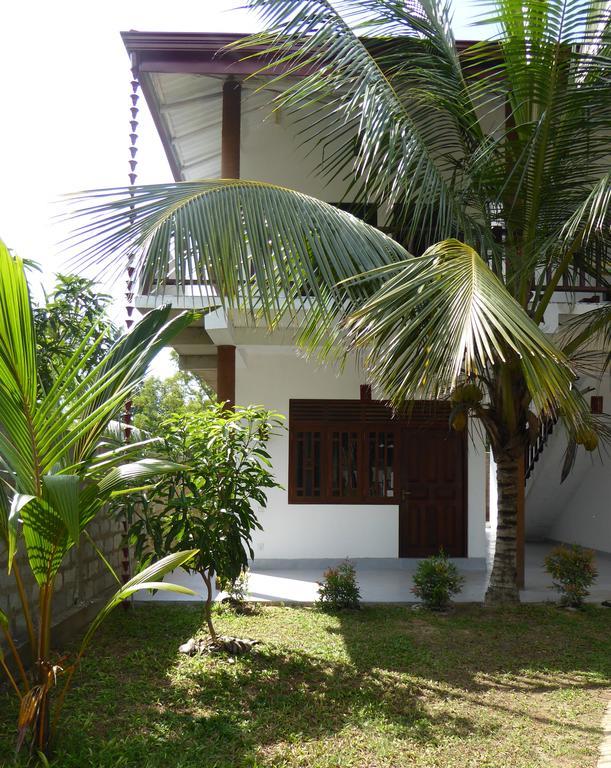 Little Sunshine Guest House&Restaurant Tangalle Exterior foto